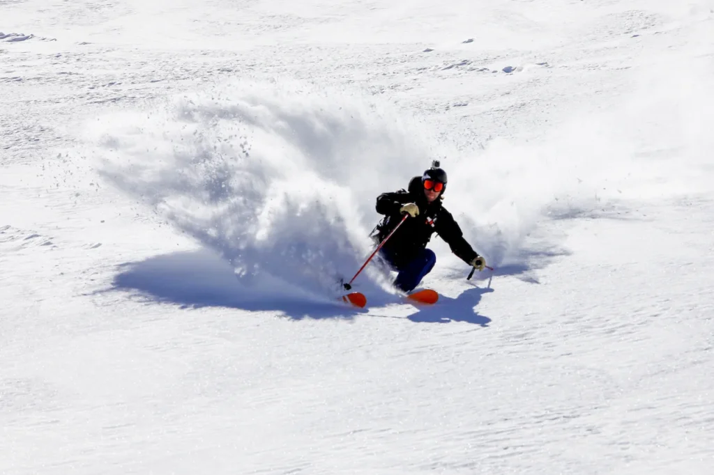 Freeride skier in the Val d’Anniviers