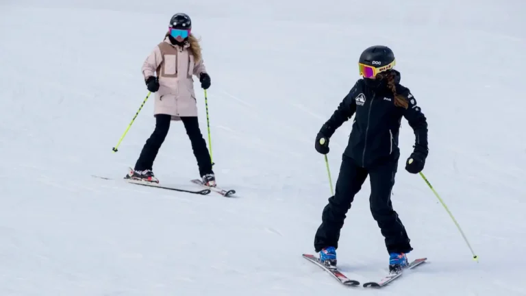 Renting the best ski equipment in Grimentz-Zinal