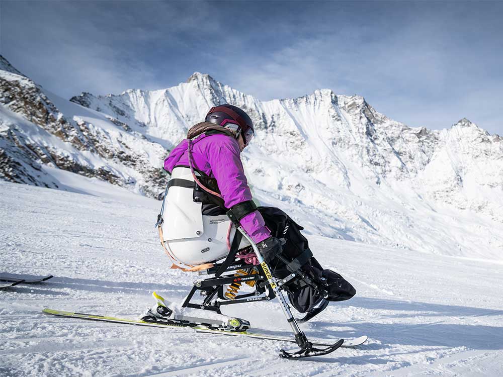 Sit-skier in Grimentz-Zinal
